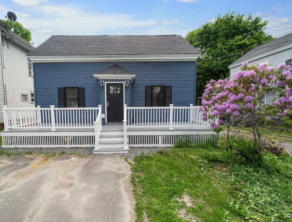 156 Essex Street Bangor ME 04401