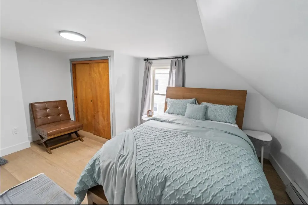 156 Essex Street Bangor ME 04401