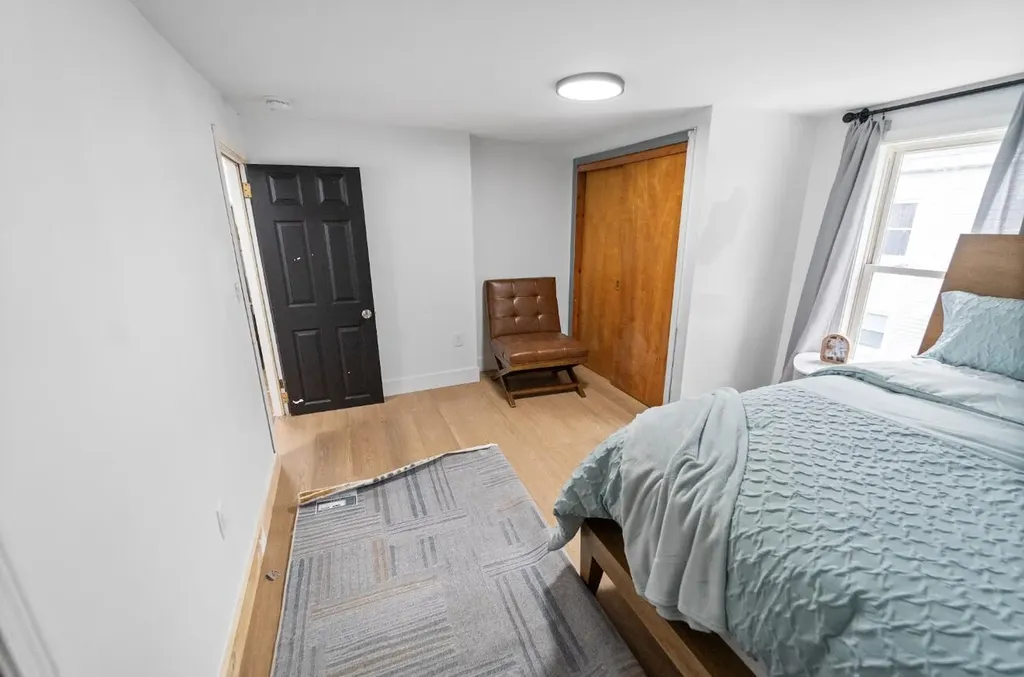 156 Essex Street Bangor ME 04401