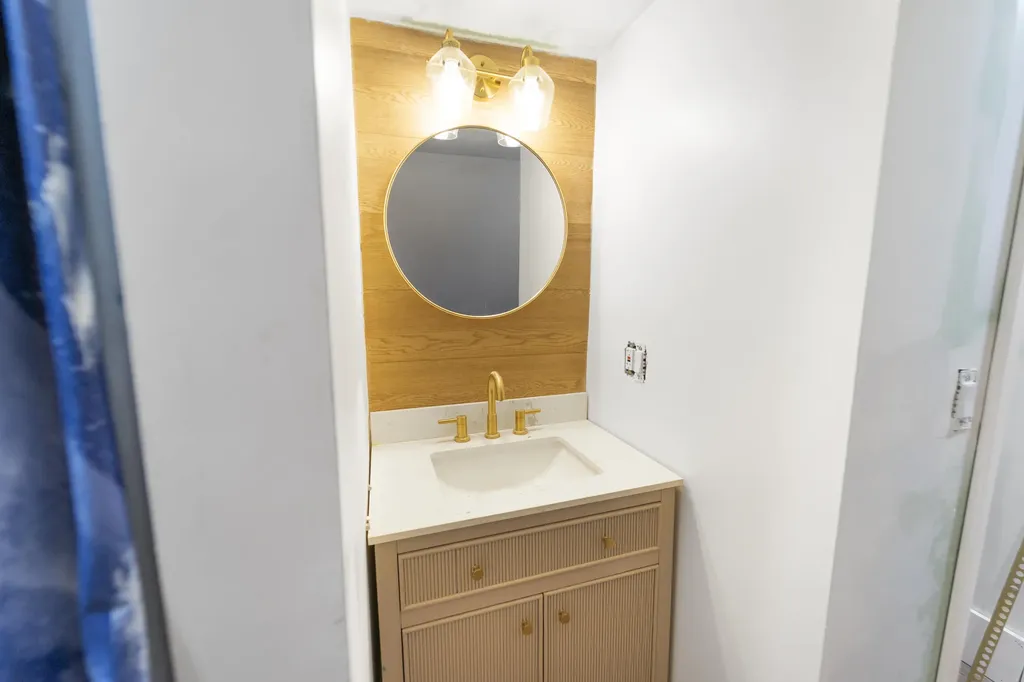 156 Essex Street Bangor ME 04401