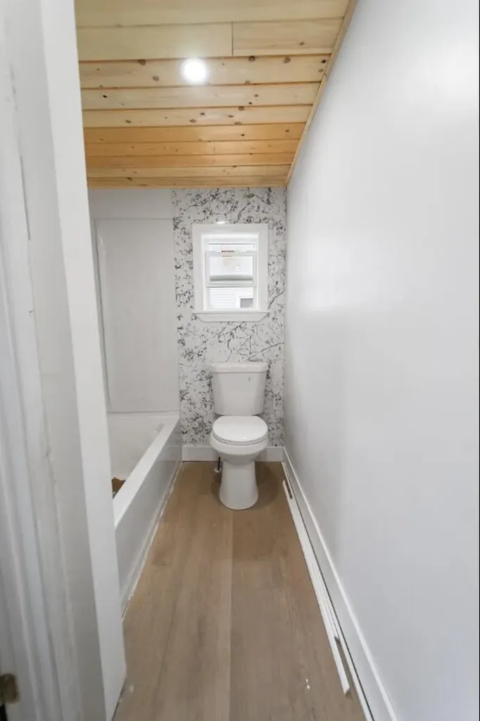 156 Essex Street Bangor ME 04401