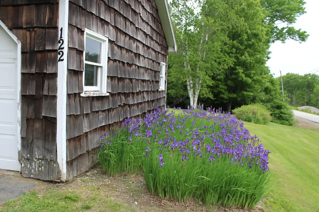 122 Greeley Road Windsor ME 04363