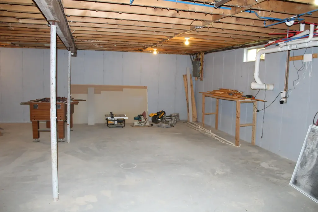122 Greeley Road Windsor ME 04363