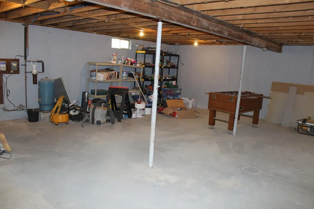 122 Greeley Road Windsor ME 04363