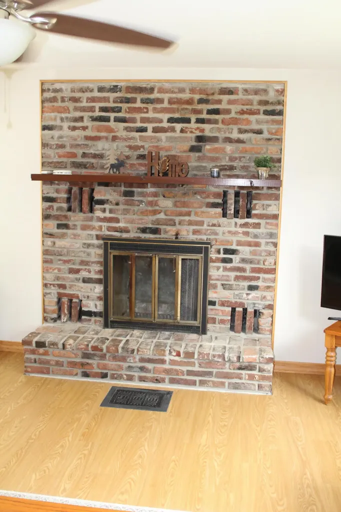 122 Greeley Road Windsor ME 04363
