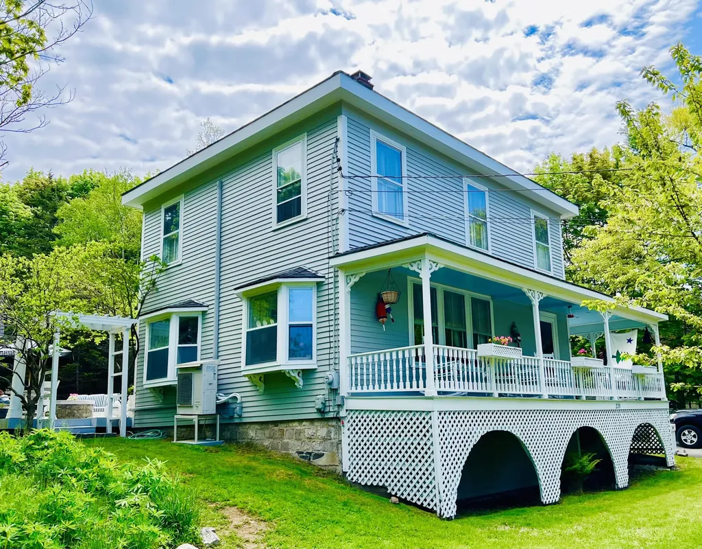 220 Harbor Drive Tremont ME 04653