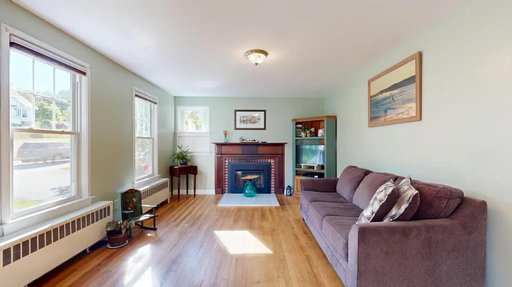 232 Lake Street Auburn ME 04210