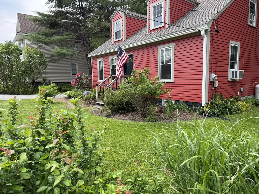 232 Lake Street Auburn ME 04210