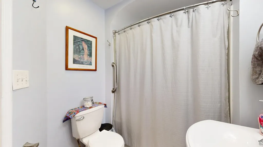 232 Lake Street Auburn ME 04210