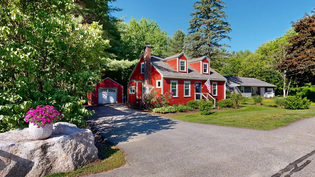 232 Lake Street Auburn ME 04210