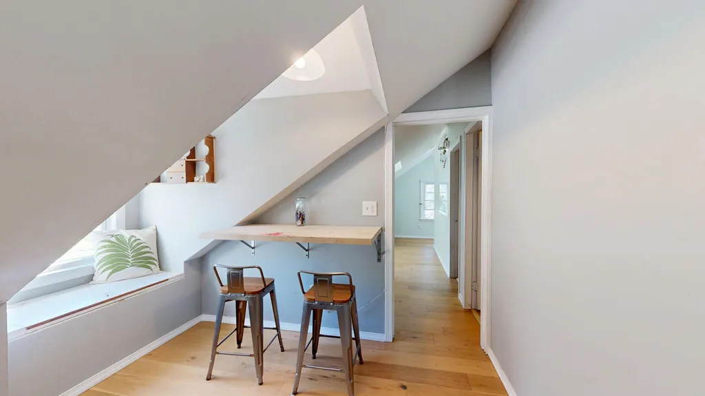 232 Lake Street Auburn ME 04210