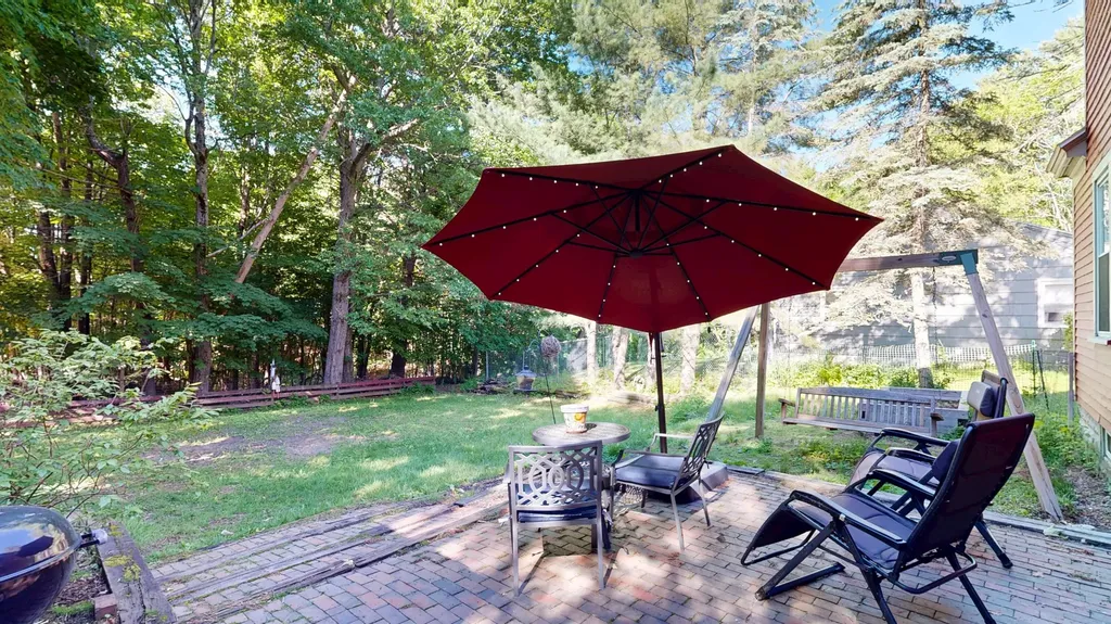 232 Lake Street Auburn ME 04210