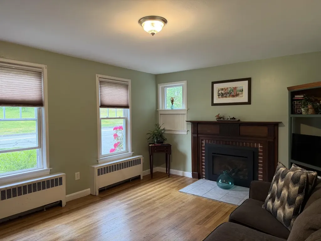 232 Lake Street Auburn ME 04210