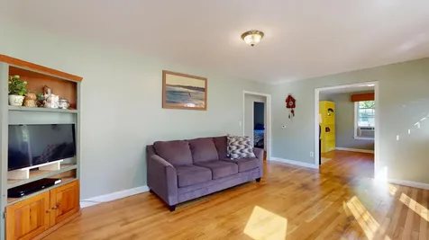 232 Lake Street Auburn ME 04210