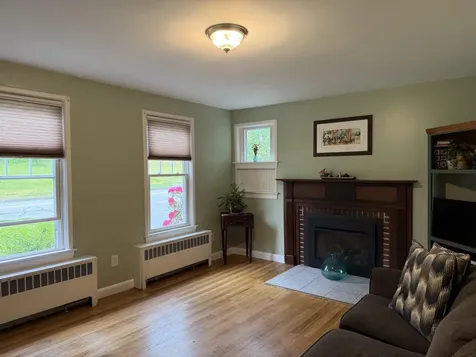 232 Lake Street Auburn ME 04210