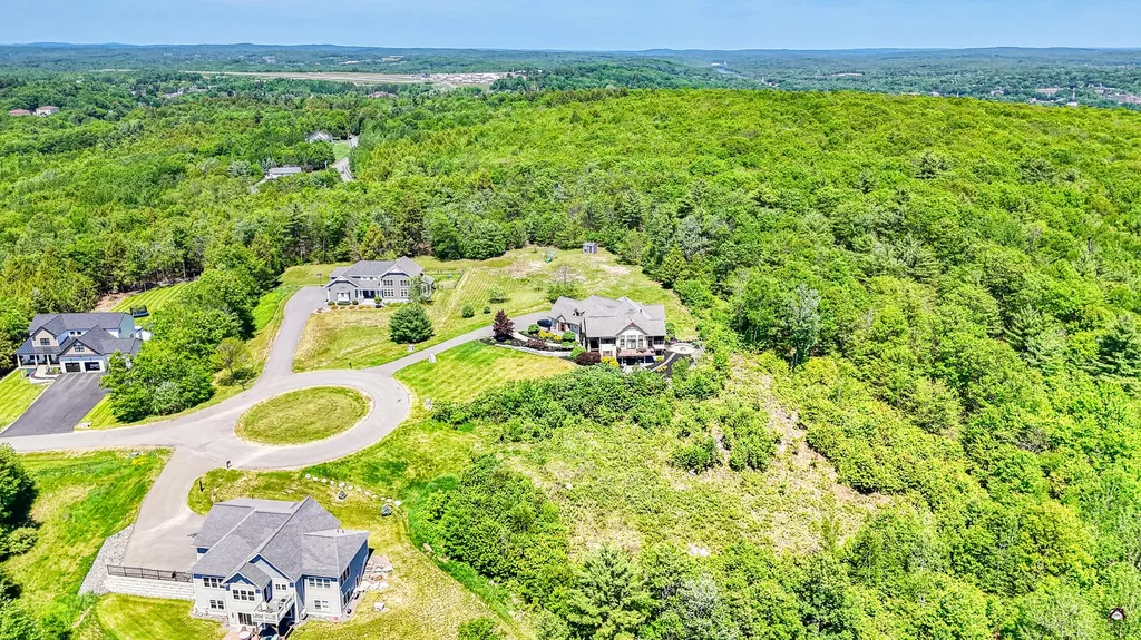 Lot 9 Overlook Drive Hallowell ME 04347