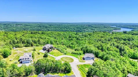 Lot 9 Overlook Drive Hallowell ME 04347