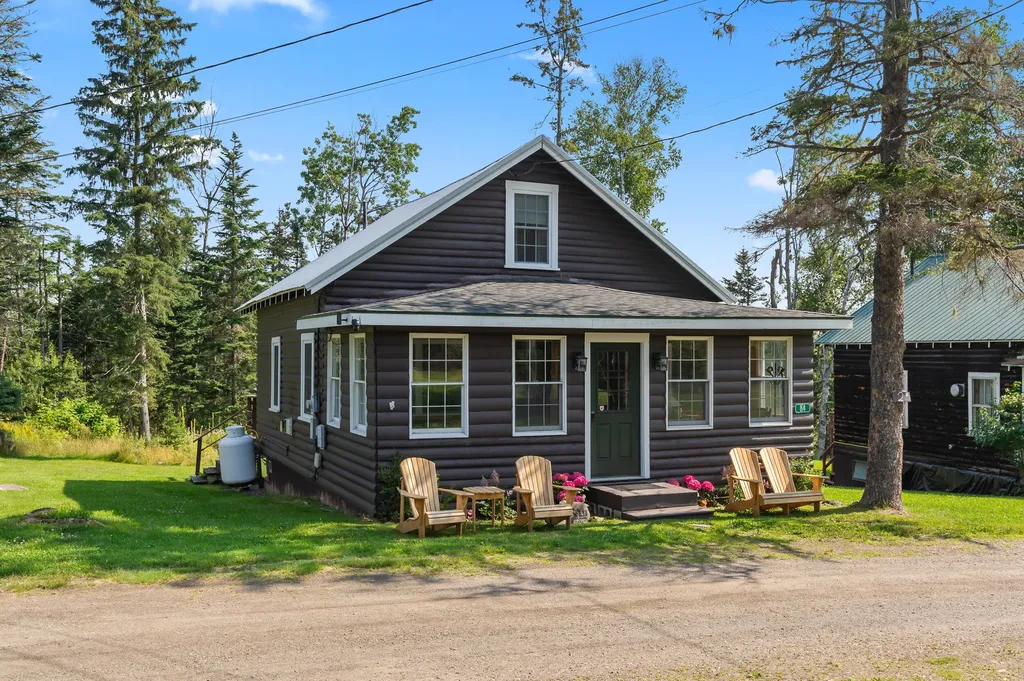 84 Manor Drive Rangeley ME 04970