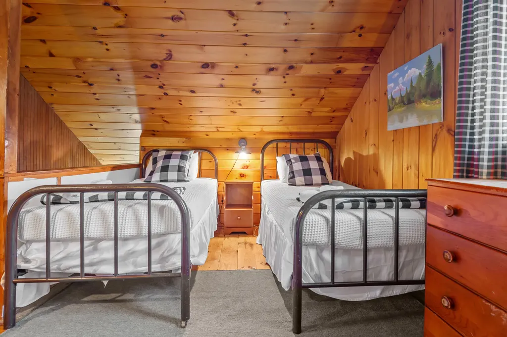 84 Manor Drive Rangeley ME 04970