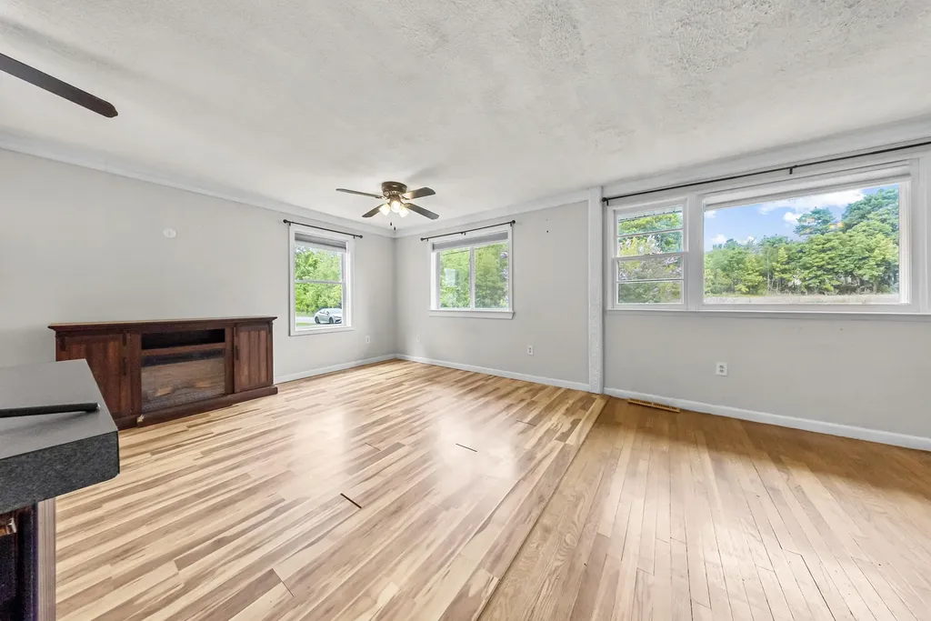 81 Nichols Street Madison ME 04950