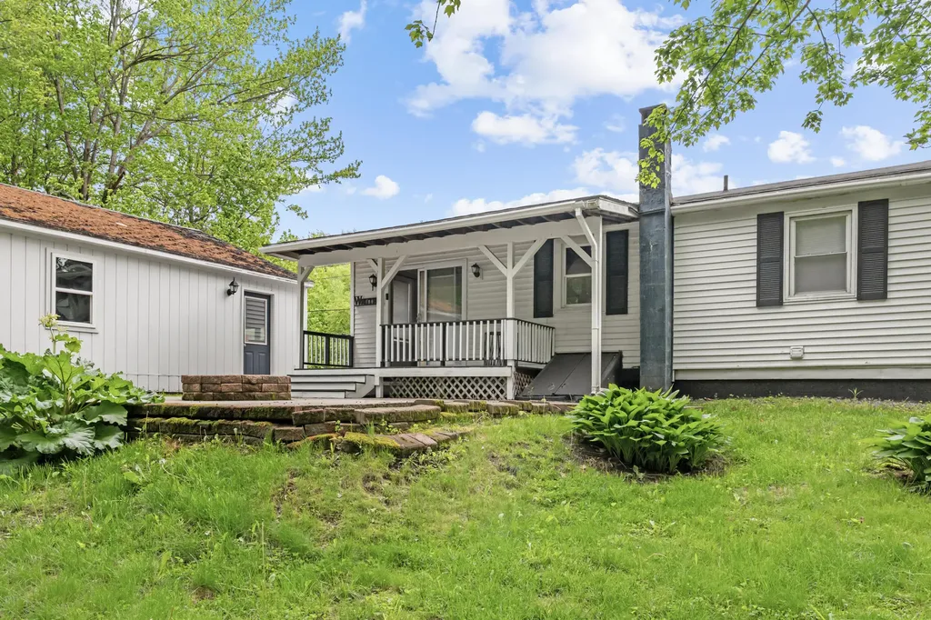 81 Nichols Street Madison ME 04950
