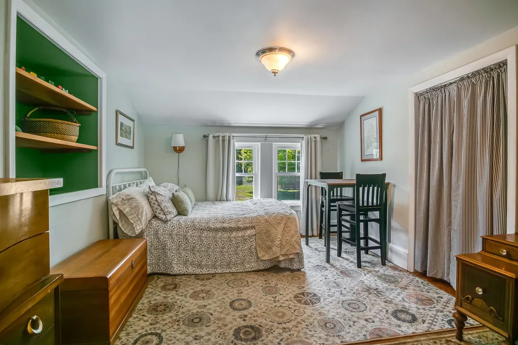 43 Pleasant Street North Berwick ME 03906