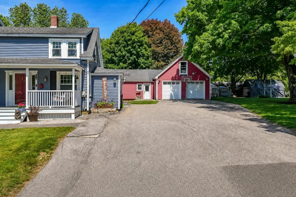 43 Pleasant Street North Berwick ME 03906