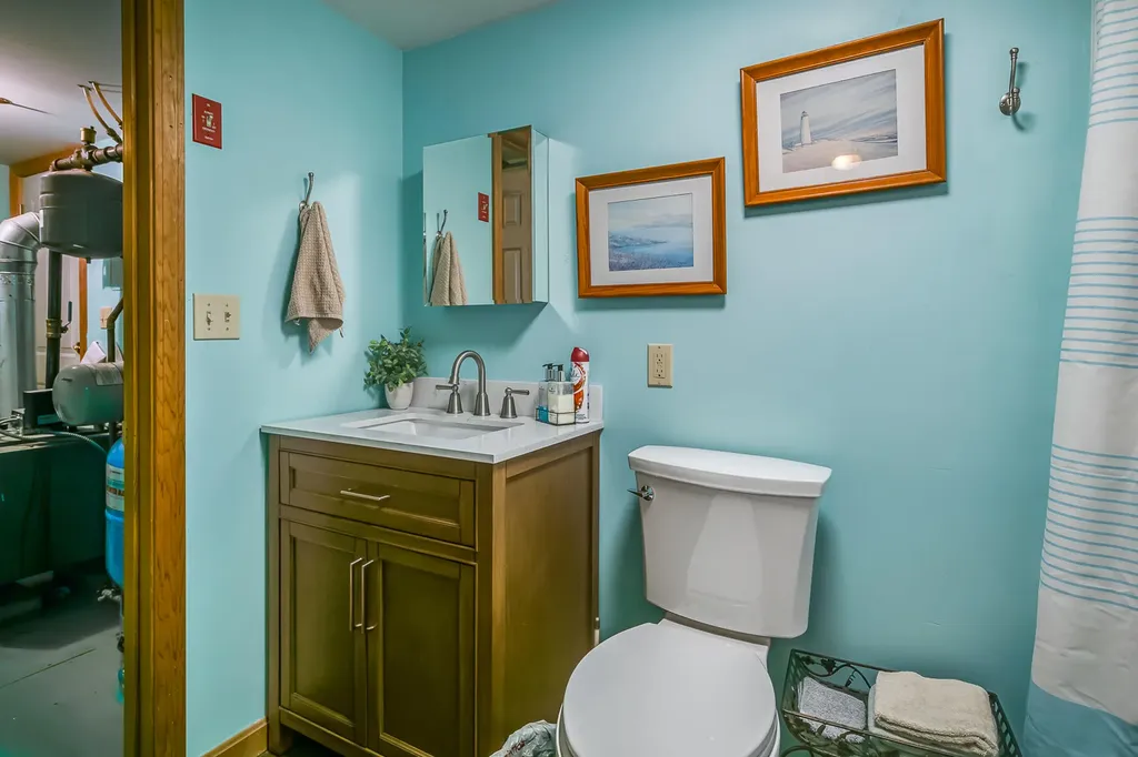 43 Pleasant Street North Berwick ME 03906
