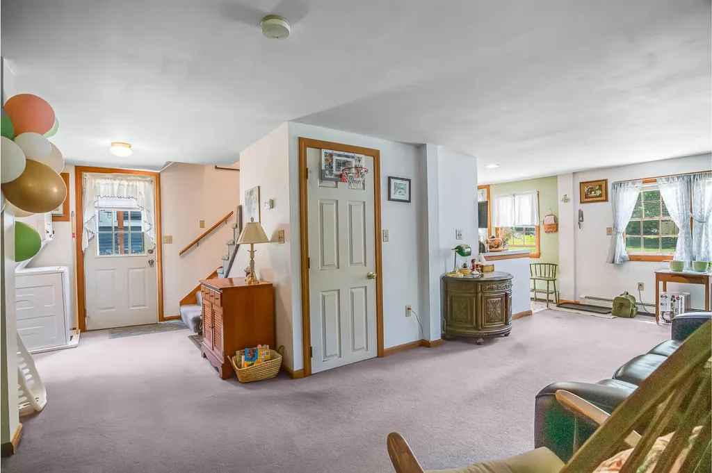 43 Pleasant Street North Berwick ME 03906