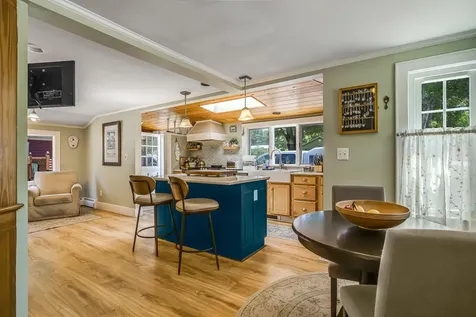 43 Pleasant Street North Berwick ME 03906