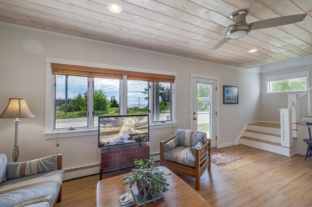 273 E Schoodic Drive Gouldsboro ME 04613