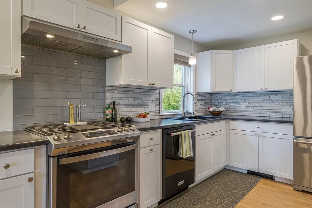 273 E Schoodic Drive Gouldsboro ME 04613