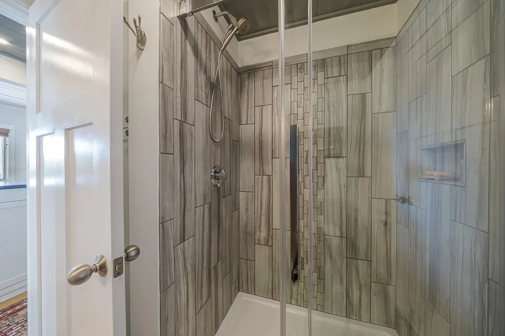 273 E Schoodic Drive Gouldsboro ME 04613