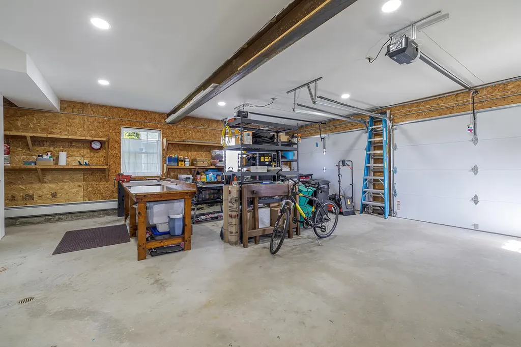 273 E Schoodic Drive Gouldsboro ME 04613