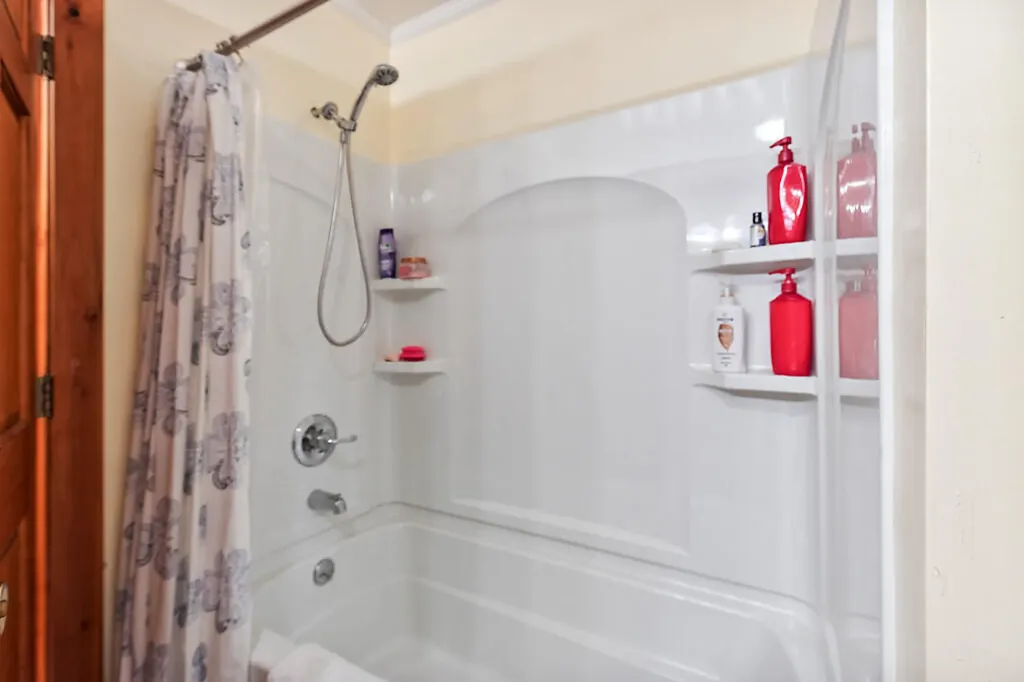 41 Birch Street Winthrop ME 04364