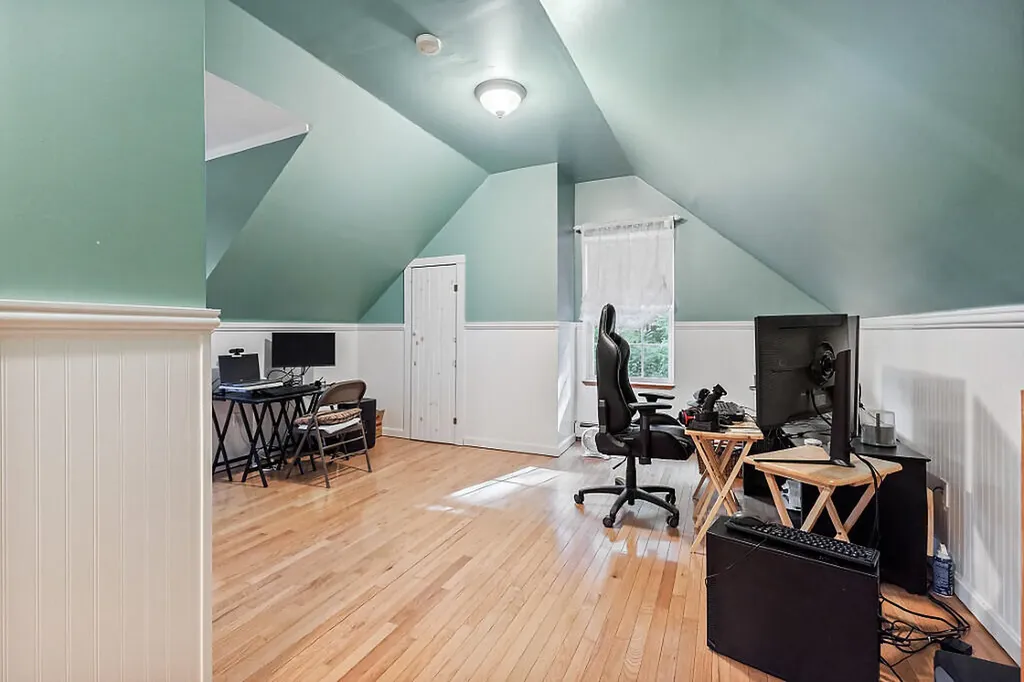 41 Birch Street Winthrop ME 04364