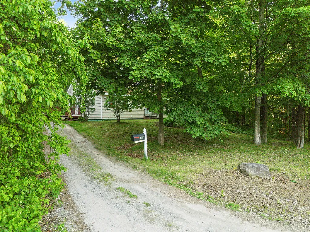 41 Birch Street Winthrop ME 04364