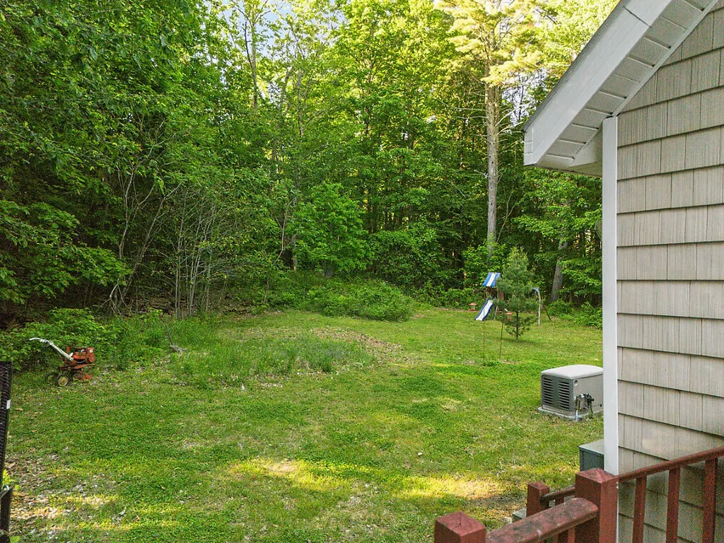 41 Birch Street Winthrop ME 04364