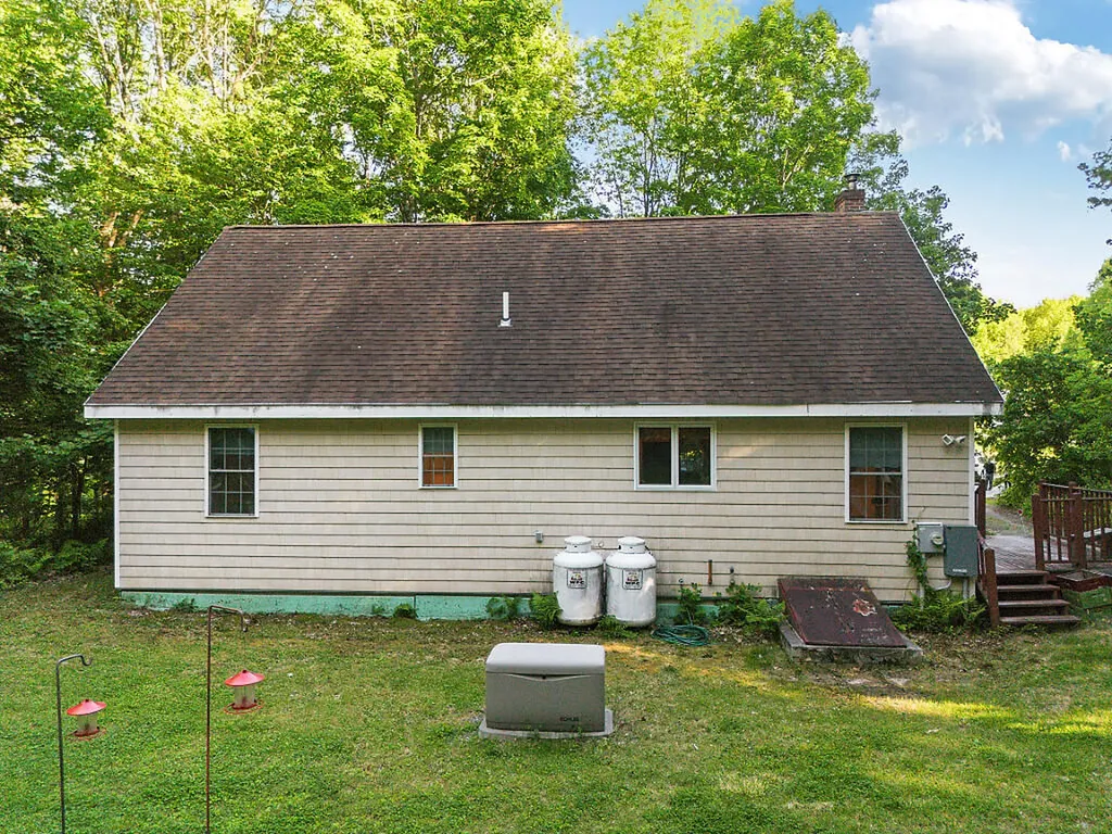 41 Birch Street Winthrop ME 04364