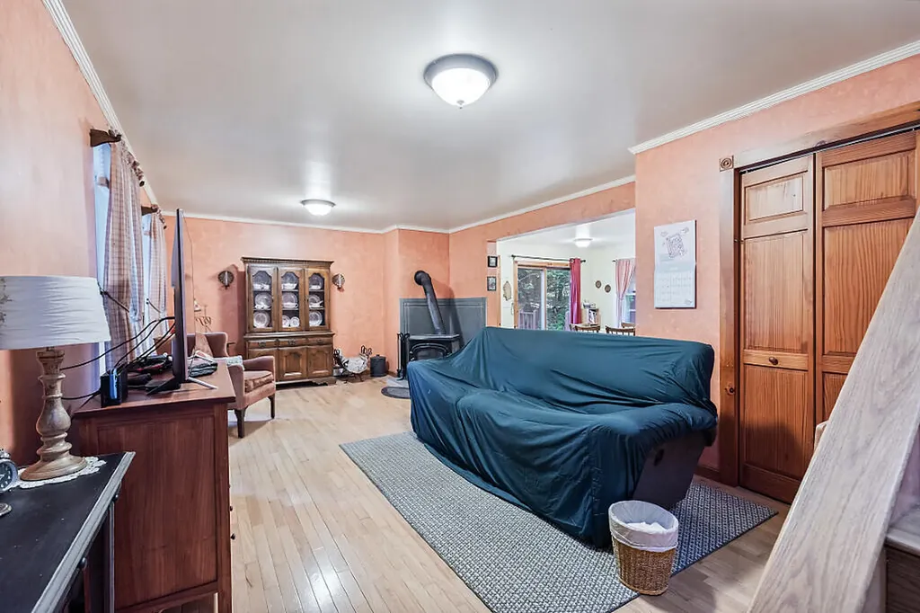 41 Birch Street Winthrop ME 04364