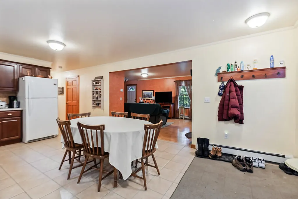41 Birch Street Winthrop ME 04364