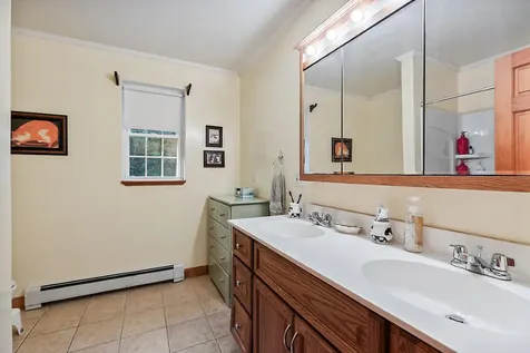 41 Birch Street Winthrop ME 04364