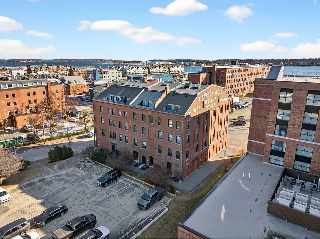 269 Commercial Street Portland ME 04101