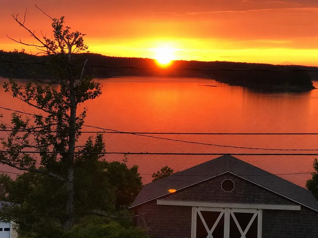7 Hobson Street Lubec ME 04652