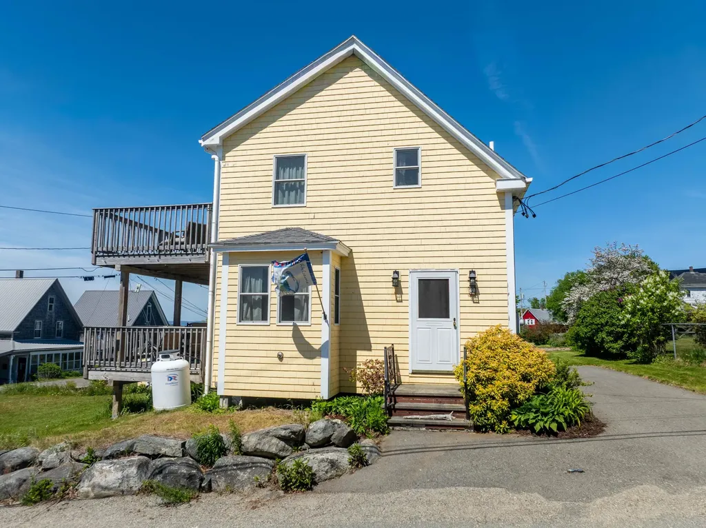 7 Hobson Street Lubec ME 04652