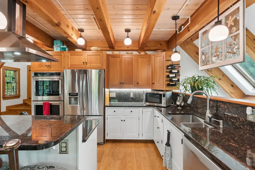 10 Cider Hill Road Sanford ME 04083