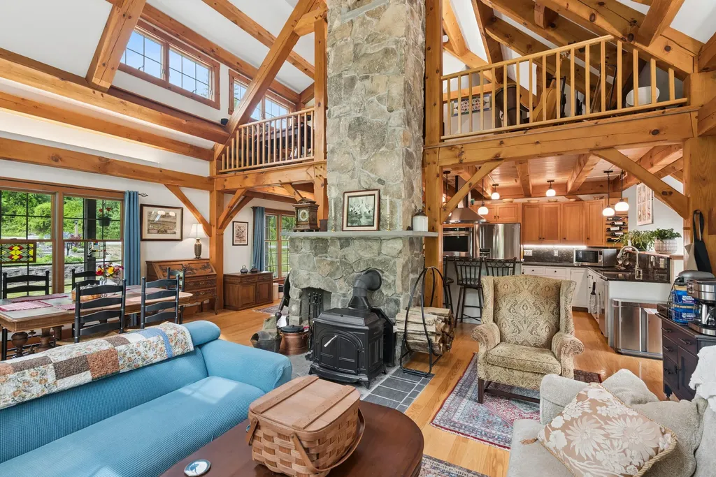 10 Cider Hill Road Sanford ME 04083
