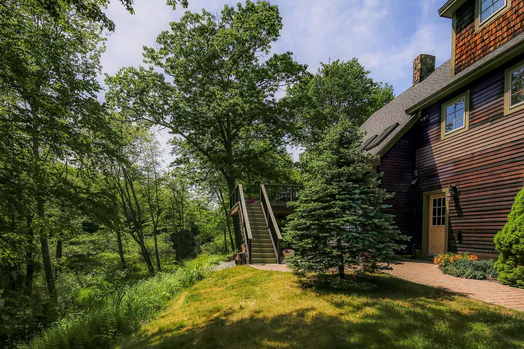 10 Cider Hill Road Sanford ME 04083
