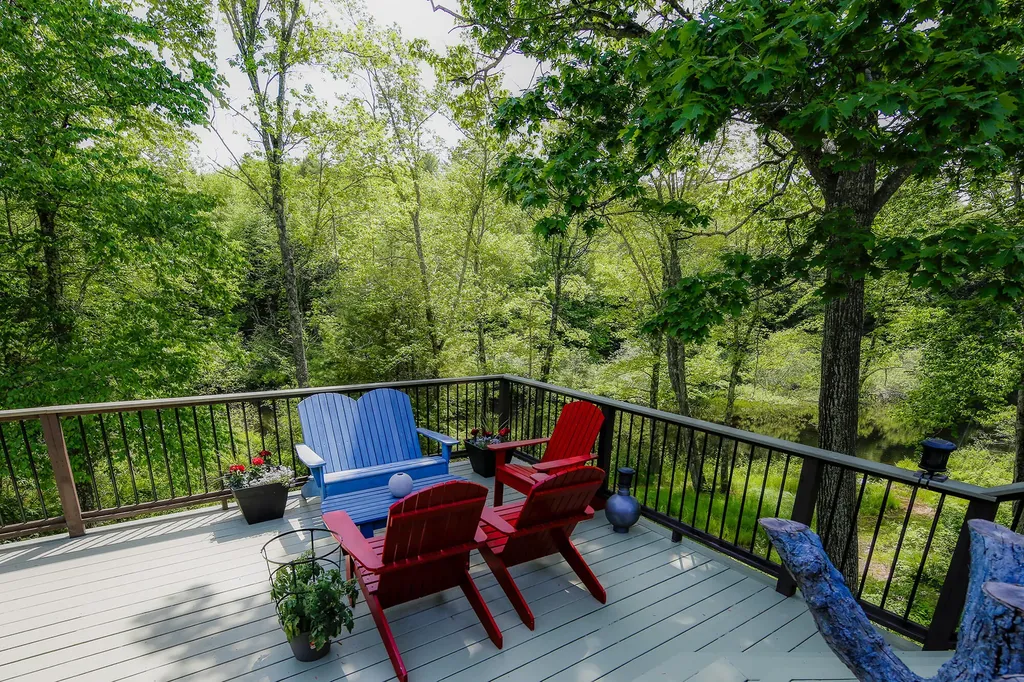 10 Cider Hill Road Sanford ME 04083