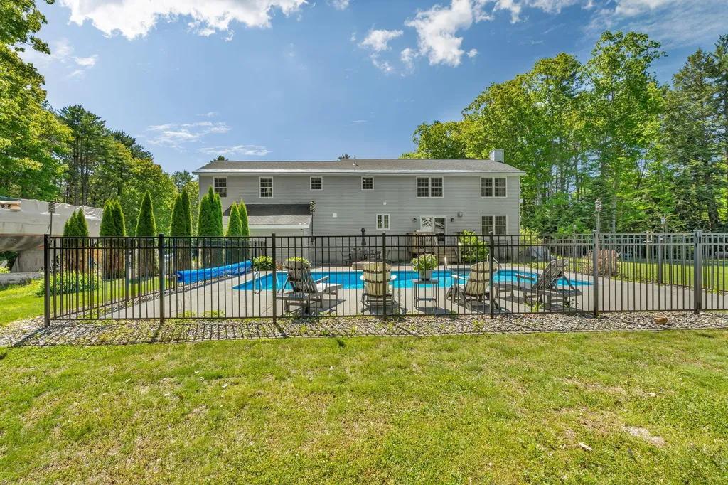 115 Brackett Road Brunswick ME 04011